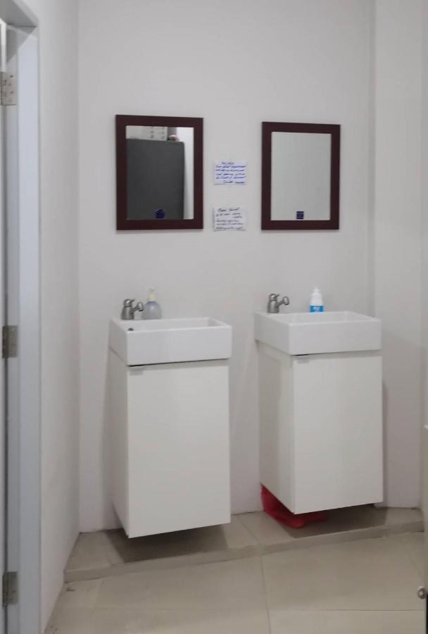 Gate Capsule Hostel *